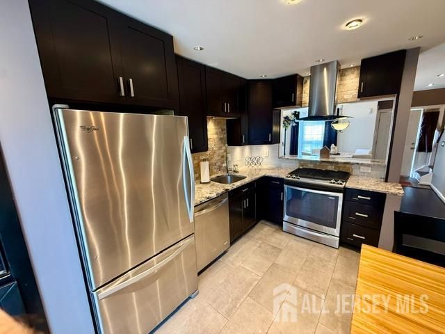 55 Renaissance Lane, New Brunswick, NJ 08901
