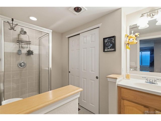 4999 E 119th Ct, Thornton, CO 80233
