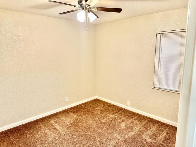 2118 W Sonoma Ave, Stockton, CA 95204