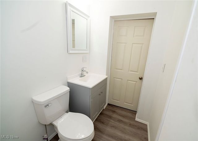 911 N Water Street, Uhrichsville, OH 44683