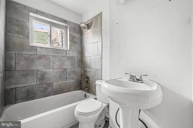 1437 S 47TH ST, Philadelphia, PA 19143