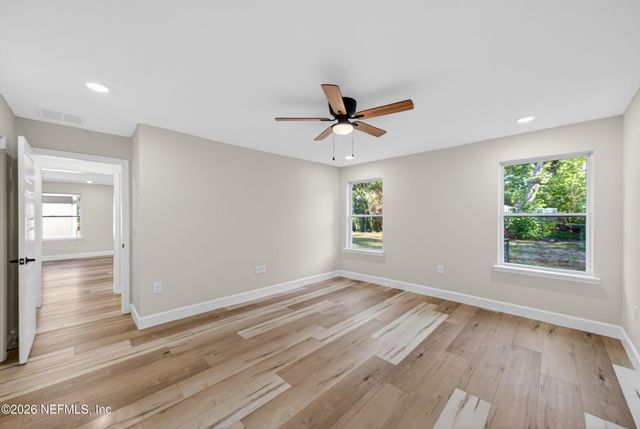 8329 OSTEEN Street, Jacksonville, FL 32210