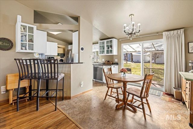 12571 Lake Shore Dr, Nampa, ID 83686