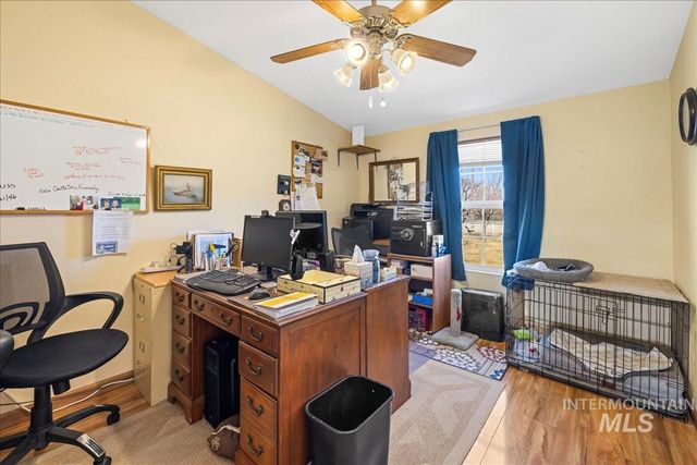 12571 Lake Shore Dr, Nampa, ID 83686