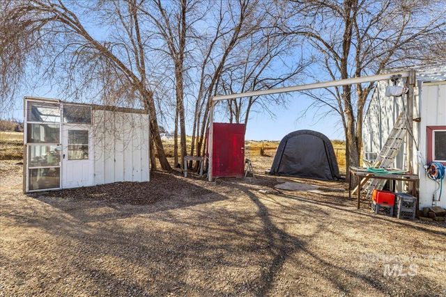 12571 Lake Shore Dr, Nampa, ID 83686