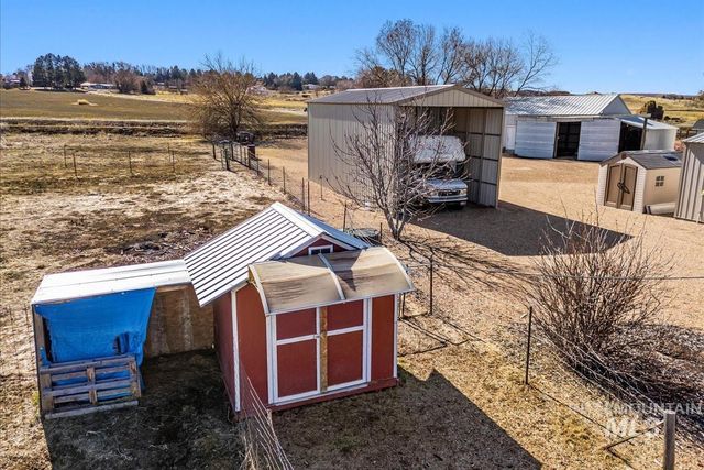 12571 Lake Shore Dr, Nampa, ID 83686