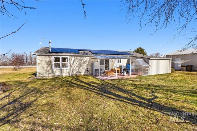 12571 Lake Shore Dr, Nampa, ID 83686