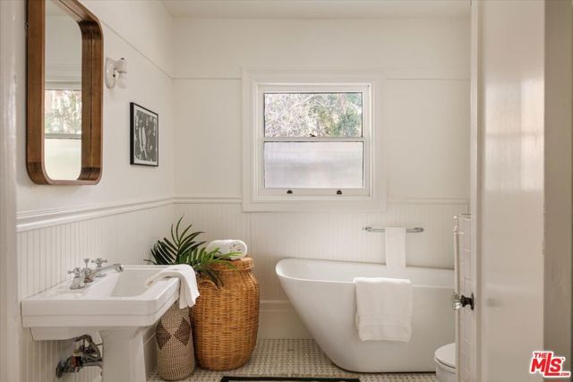 1447 Wallace Avenue, Los Angeles, CA 90026