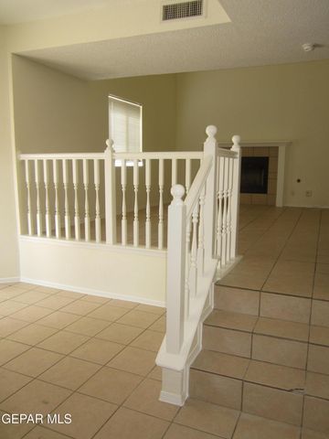 538 Olmeca Drive, El Paso, TX 79912