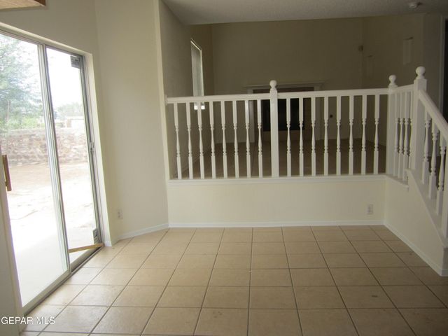 538 Olmeca Drive, El Paso, TX 79912