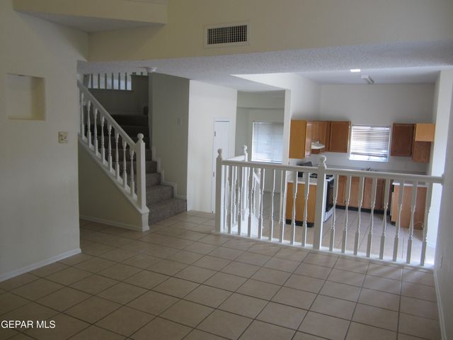 538 Olmeca Drive, El Paso, TX 79912