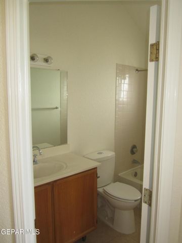 538 Olmeca Drive, El Paso, TX 79912