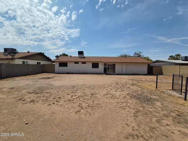 1708 W MICHELLE Drive, Phoenix, AZ 85023