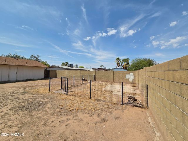 1708 W MICHELLE Drive, Phoenix, AZ 85023