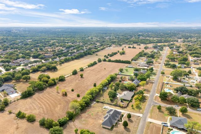 744 Cockrell Hill Road A, Ovilla, TX 75154