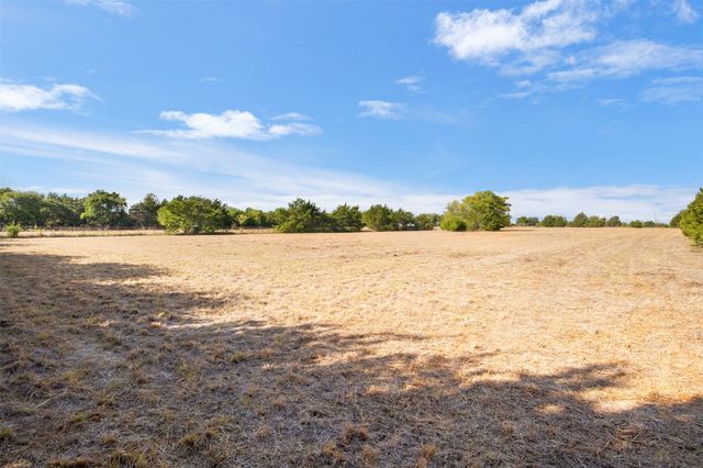 744 Cockrell Hill Road A, Ovilla, TX 75154