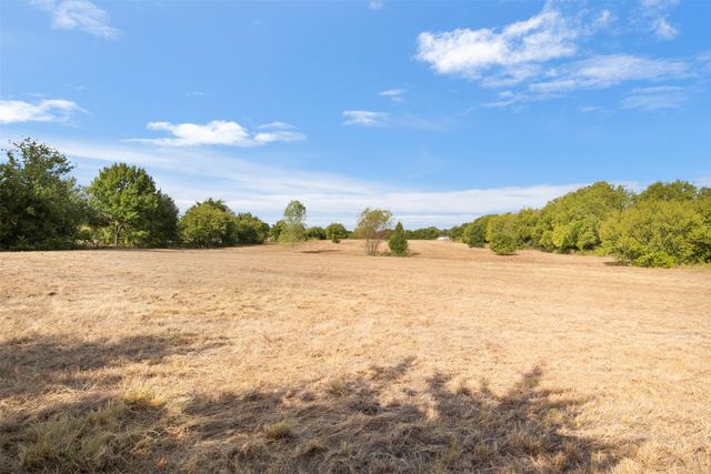 744 Cockrell Hill Road A, Ovilla, TX 75154