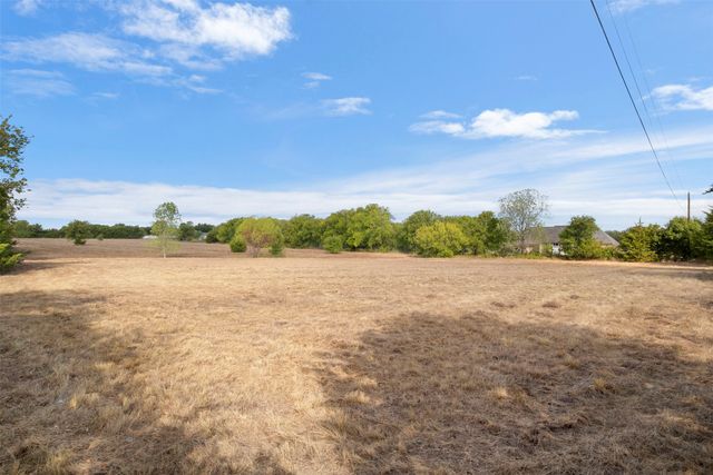 744 Cockrell Hill Road A, Ovilla, TX 75154
