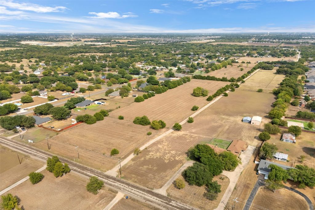 744 Cockrell Hill Road A, Ovilla, TX 75154 — photo 4
