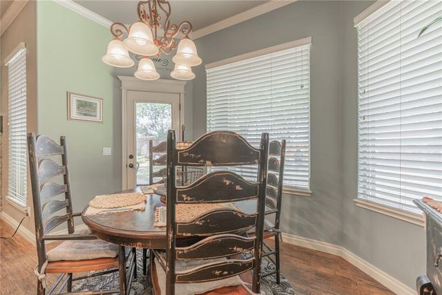 2113 Sycamore Creek Avenue, Yukon, OK 73099