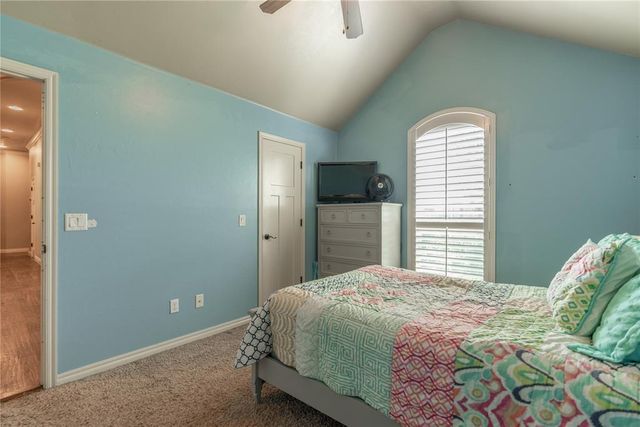 2113 Sycamore Creek Avenue, Yukon, OK 73099