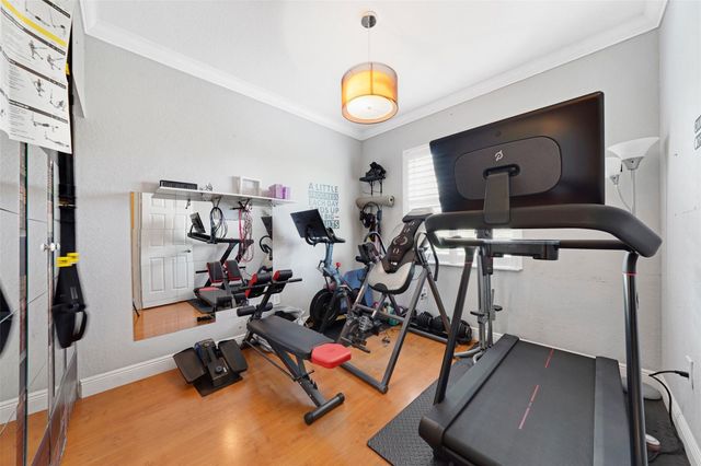 740 NW 170th Ter, Pembroke Pines, FL 33028