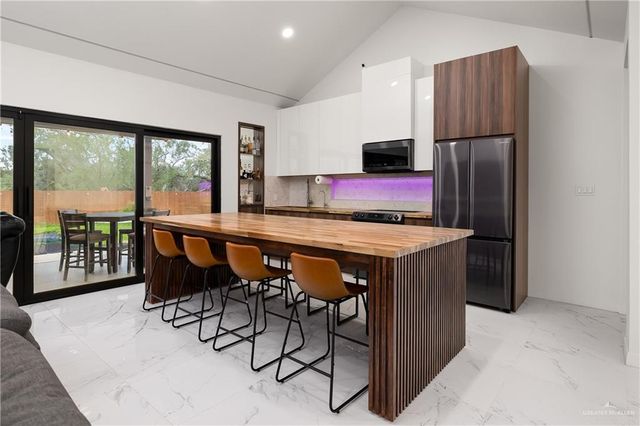 4212 Gumwood Circle, Mcallen, TX 78501