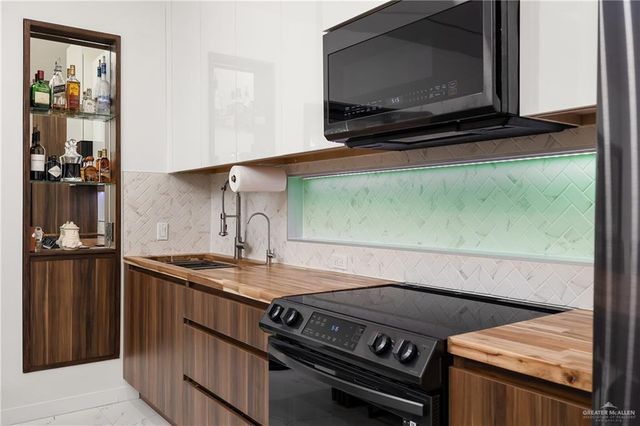 4212 Gumwood Circle, Mcallen, TX 78501