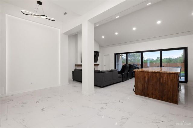 4212 Gumwood Circle, Mcallen, TX 78501