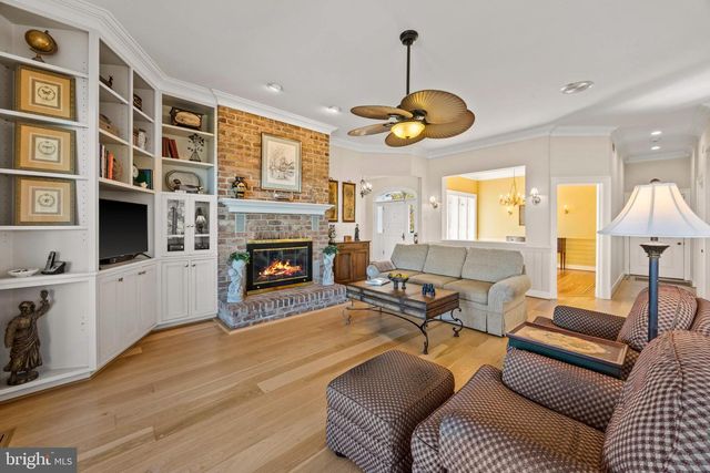 2907 COX NECK RD E, Chester, MD 21619