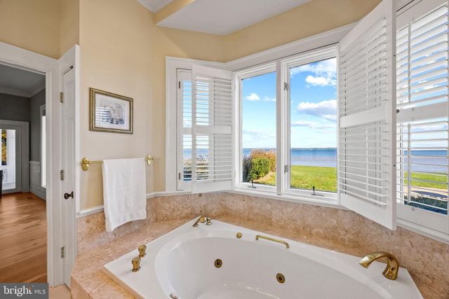 2907 COX NECK RD E, Chester, MD 21619