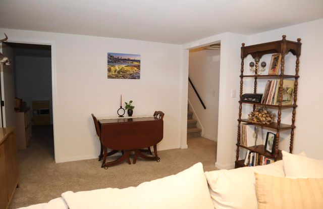 1512 N Glenhurst, Wichita, KS 67212