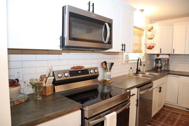 1512 N Glenhurst, Wichita, KS 67212
