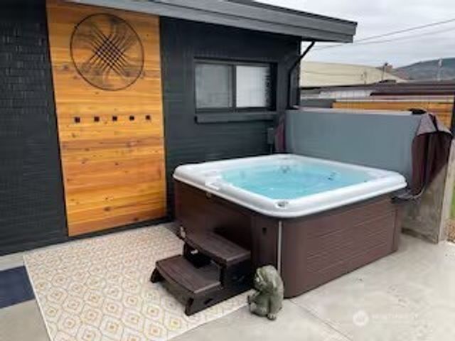 219 E Main, Mossyrock, WA 98564