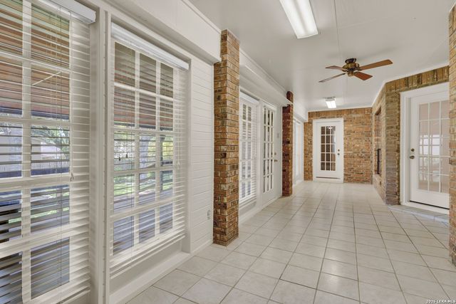 1940 SQUIRE CIR, New Braunfels, TX 78130