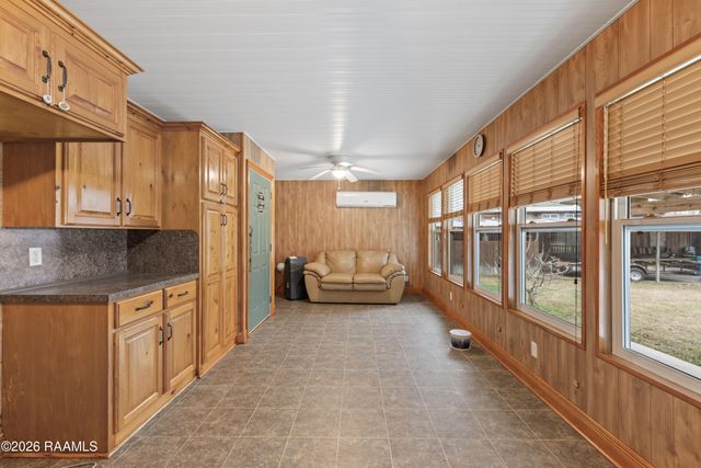 1036 Gabriel Street, Breaux Bridge, LA 70517