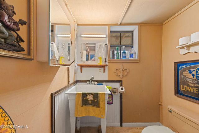 1036 Gabriel Street, Breaux Bridge, LA 70517