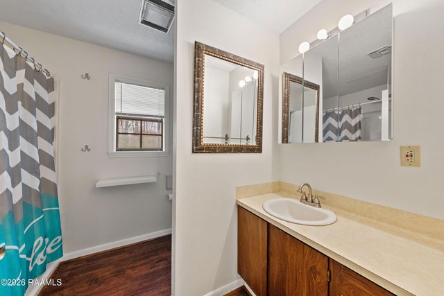 1036 Gabriel Street, Breaux Bridge, LA 70517