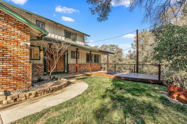 17780 Redberry Ln, Jackson, CA 95642