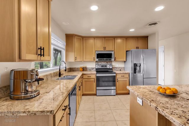 17780 Redberry Ln, Jackson, CA 95642