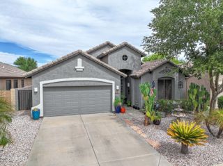 212 E CANARY Court, San Tan Valley, AZ 85143