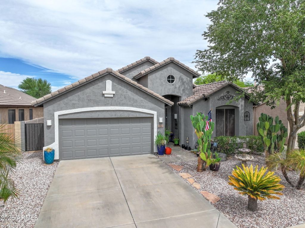 212 E CANARY Court, San Tan Valley, AZ 85143 — exterior
