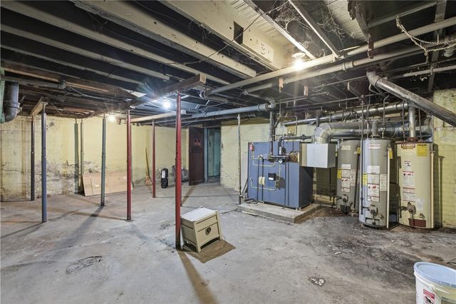 2721-2723 Brownsville Rd, Brentwood, PA 15227