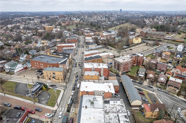 2721-2723 Brownsville Rd, Brentwood, PA 15227