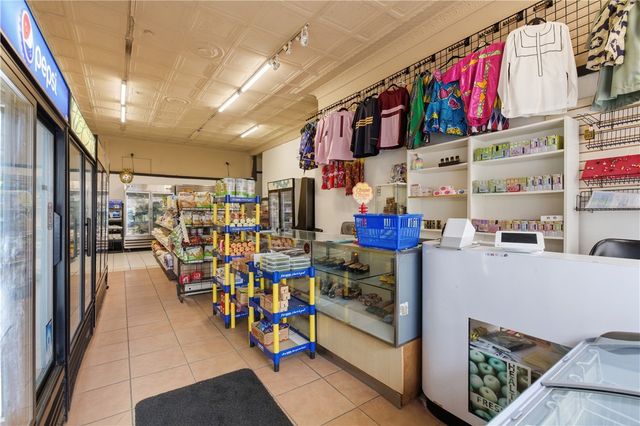 2721-2723 Brownsville Rd, Brentwood, PA 15227