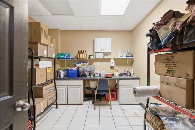 2721-2723 Brownsville Rd, Brentwood, PA 15227