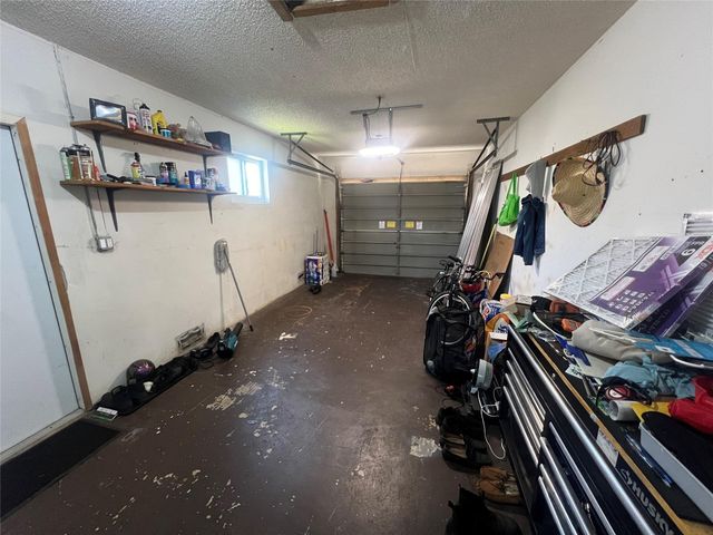 7975 NW 8TH Street, Margate, FL 33063