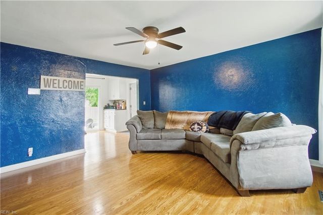 5332 Beamon RD, Norfolk, VA 23513