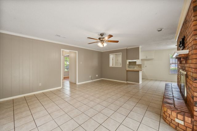 628 Madison Drive, Corsicana, TX 75110