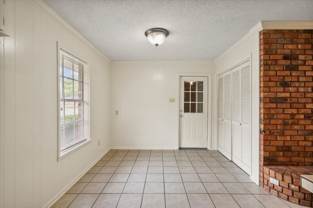 628 Madison Drive, Corsicana, TX 75110